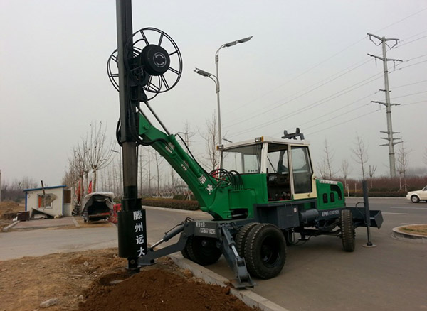 小型轮式草莓成人在线设备左侧面细节展示