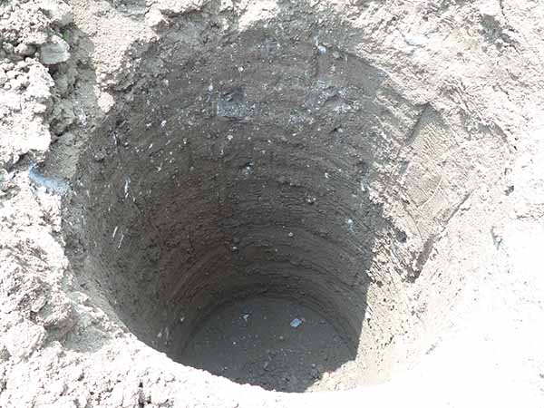 钻孔直径500-1500mm草莓成人在线钻孔效果展示