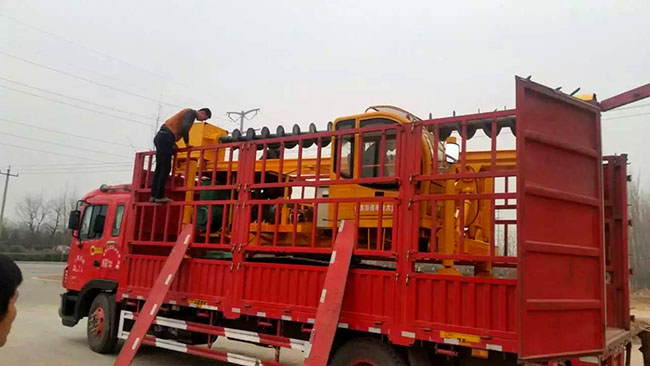 滕州草莓视频污污污履带式草莓视频在线观看18装车图