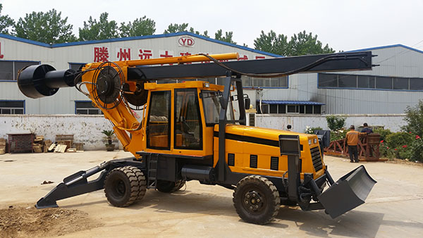 滕州草莓视频污污污轮式旋挖钻正面图