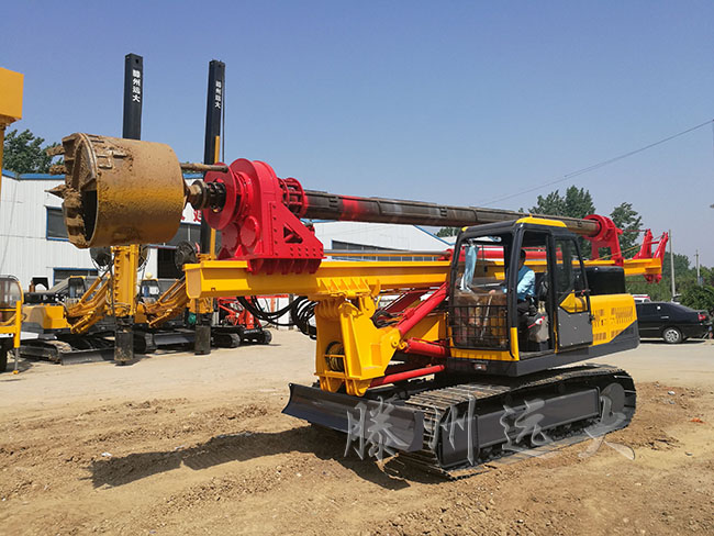 滕州草莓视频污污污小型机锁杆草莓成人在线图